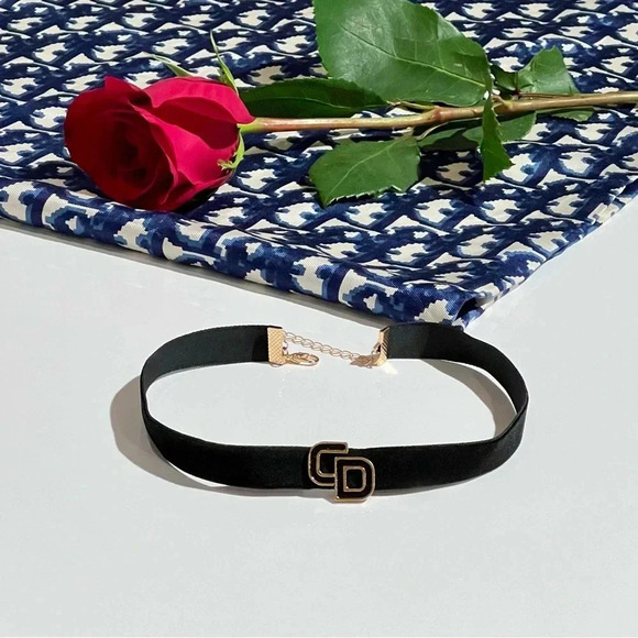 Dior necklace choker upcycled repurposed - Picture 1 of 2